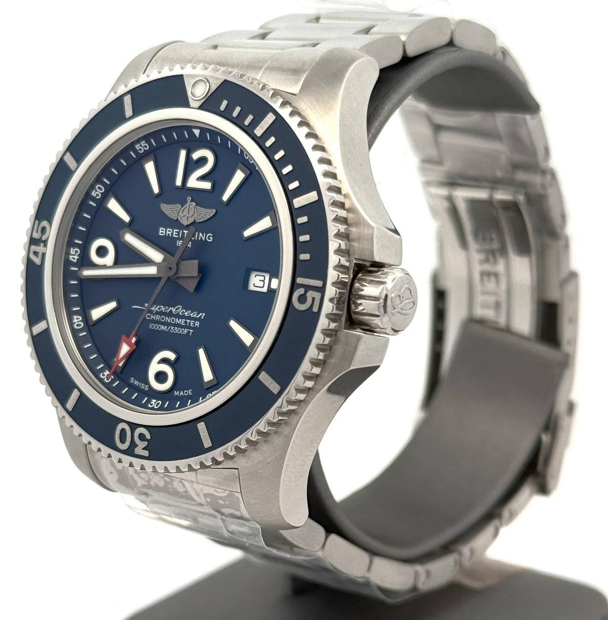 Breitling  Superocean Automatic 44mm Men's Watch  A17367D81C1A1 - Brand NEW!