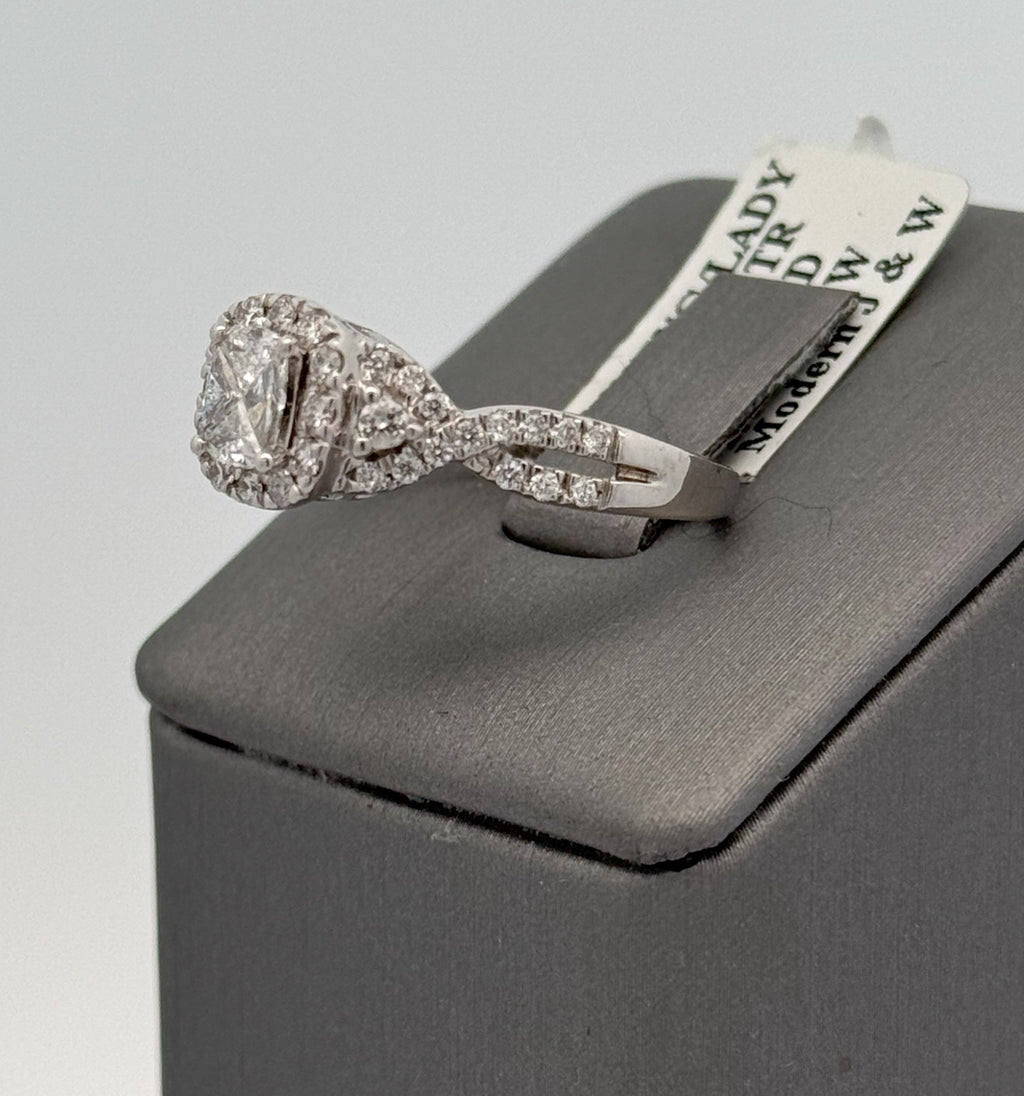 14k White Gold 0.75CT Diamond Engagement ring, Size 7,75, 4.1g S106984