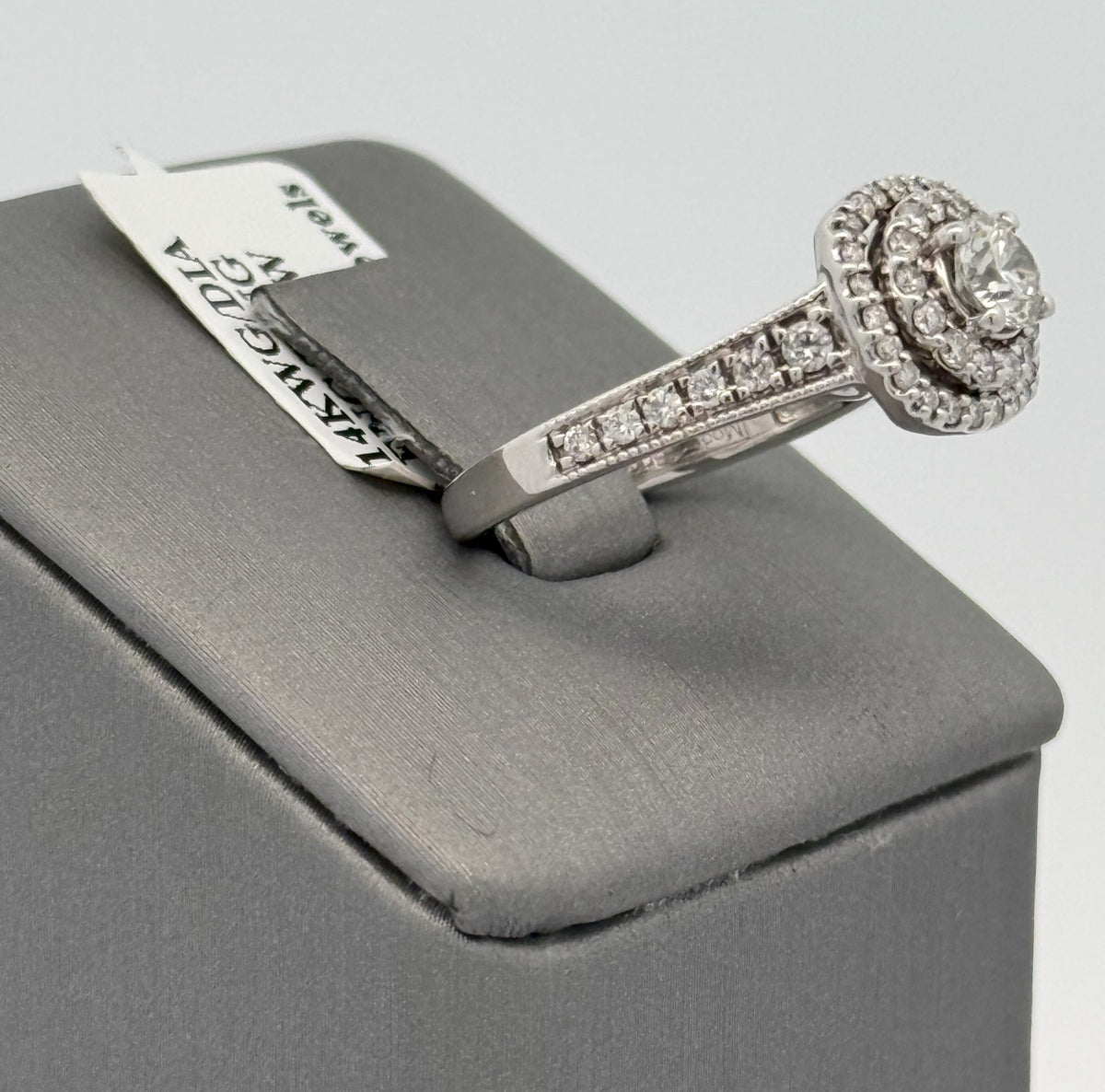 14K White Gold 0.75 CT Diamond Engagement ring, Size 5, 3.9g S14701