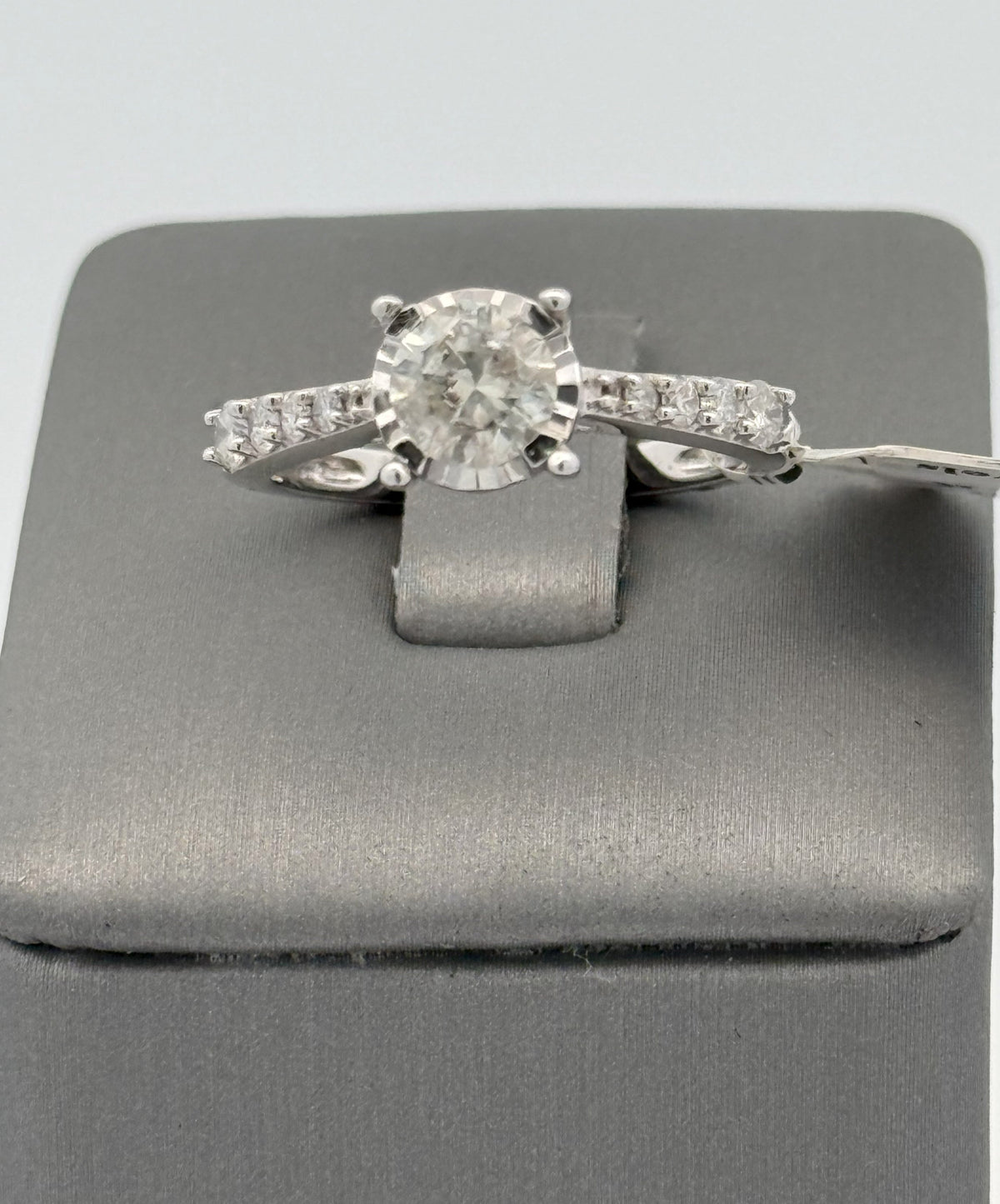14k White Gold 0.90 CT Diamond Engagement Ring, 3.2g, Size 7, S15031