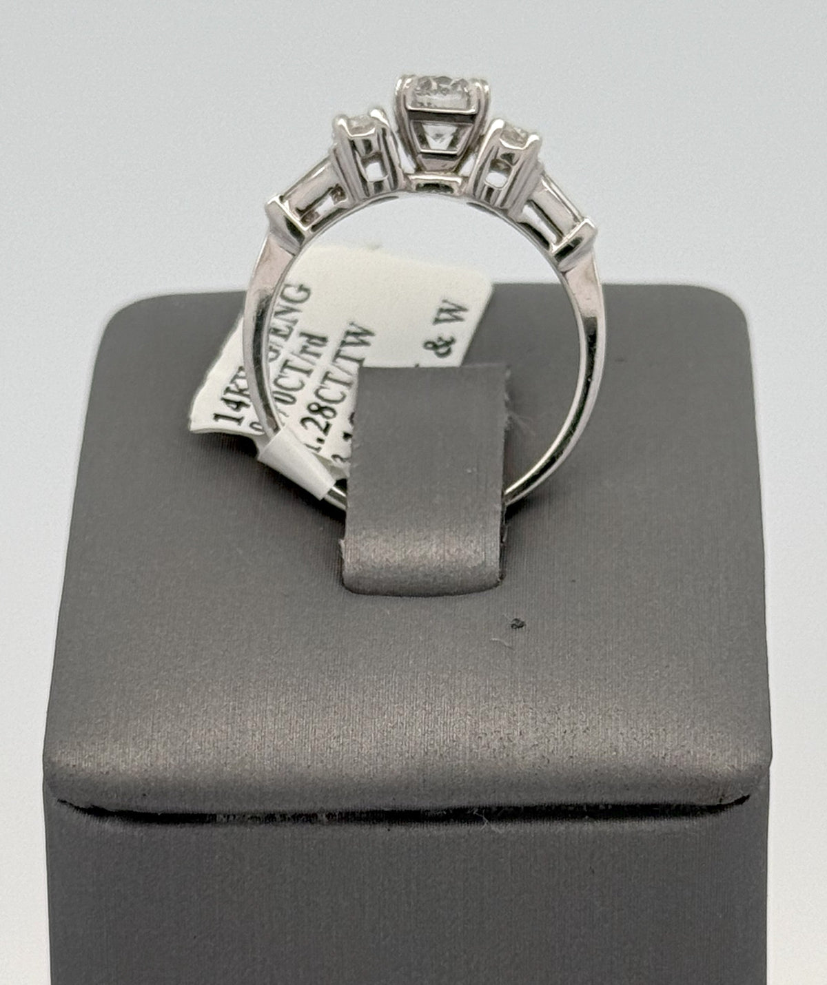 14k White Gold 1.00 CT  Diamond Engagement Ring, 3.0gm, Size 6.5, S101775