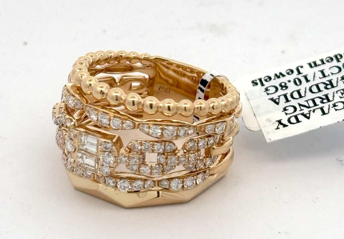 18k Yellow Gold 1.50CT Baguette & Round Diamond Ring, 10.8gm, size 6.5, S16589