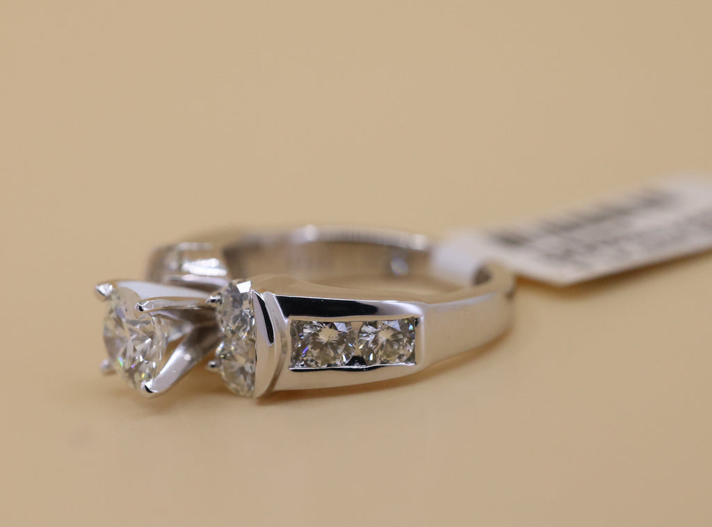 The Leo 14k White Gold 0.69 CT Round Cut Diamonds Engagement Ring, Size 4.25, 6.2g, S108890