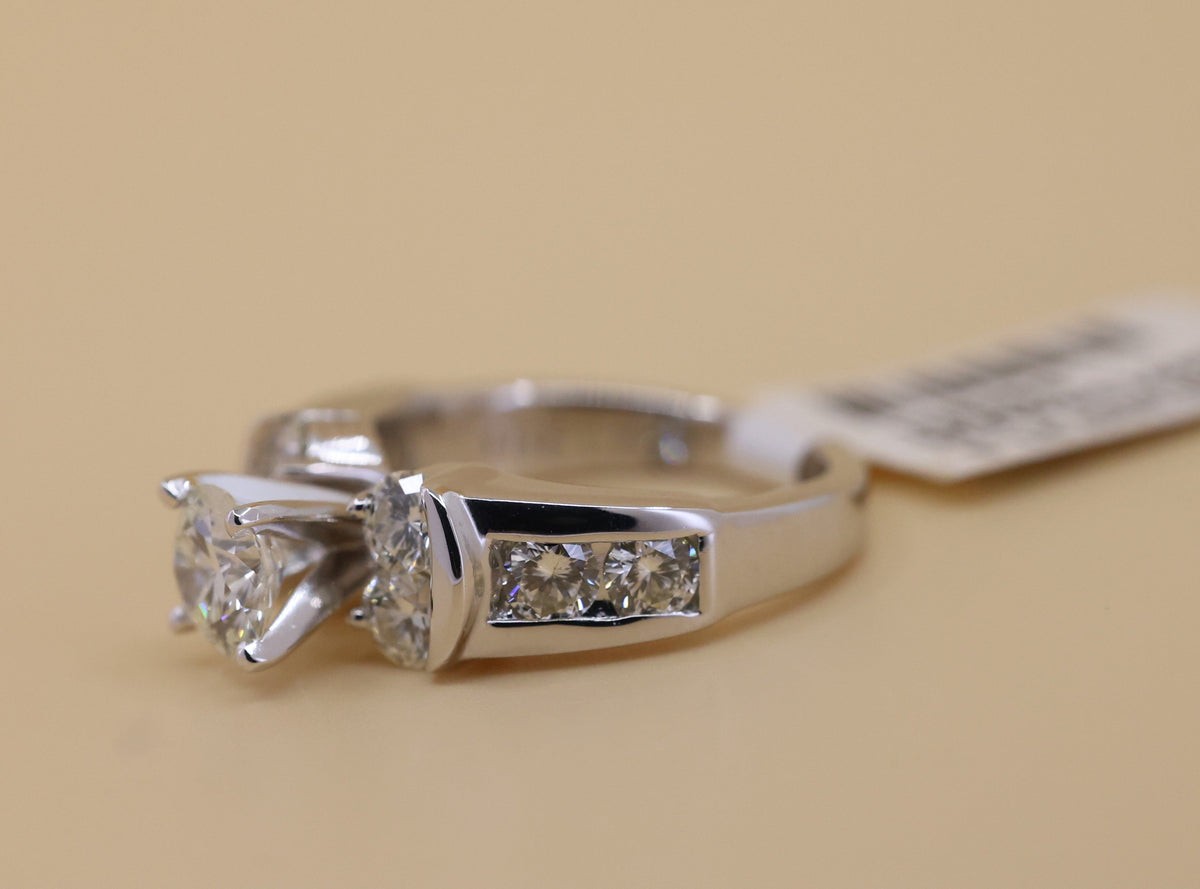 The Leo 14k White Gold 0.69 CT Round Cut Diamonds Engagement Ring, Size 4.25, 6.2g, S108890