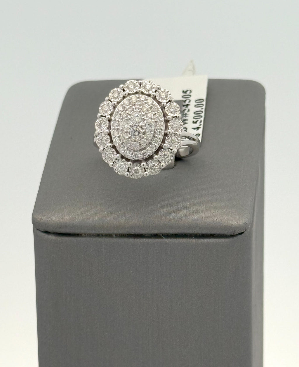 14k White Gold 0.75CT Diamond Cluster Ring Size 4.75, S108426