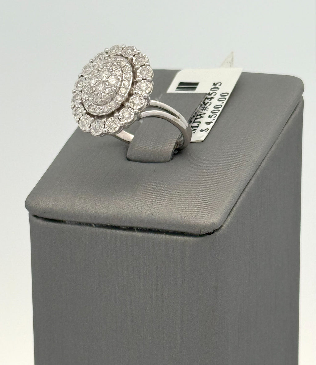 14k White Gold 0.75CT Diamond Cluster Ring Size 4.75, S108426