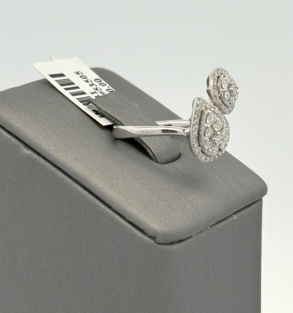 10k White Gold 0.50 CT Diamond Cluster Ring, 3.0g, Size 6, S08431