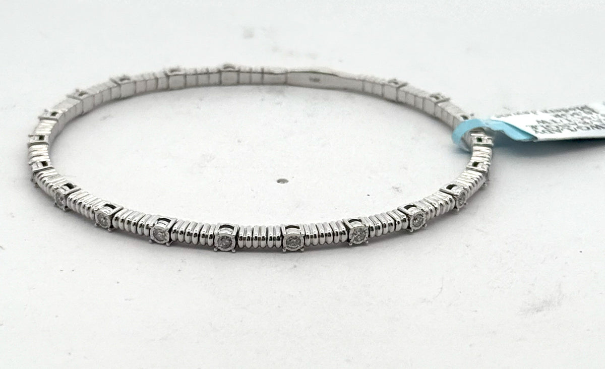 14k White Gold 0.75 CT Diamond Bangle Bracelet, 10.3gm, S16620