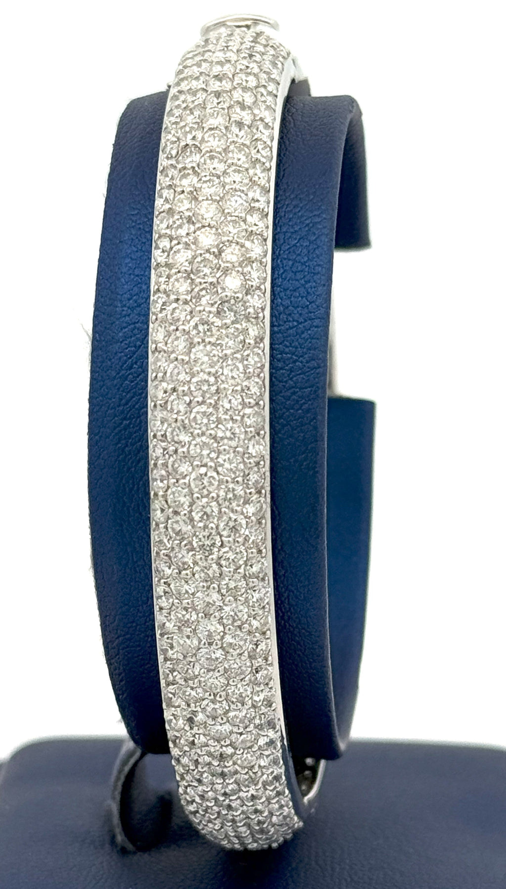 14k White Gold 17.75CT Diamond Bangle Bracelet, 34.6g, 8" wrist, S108265