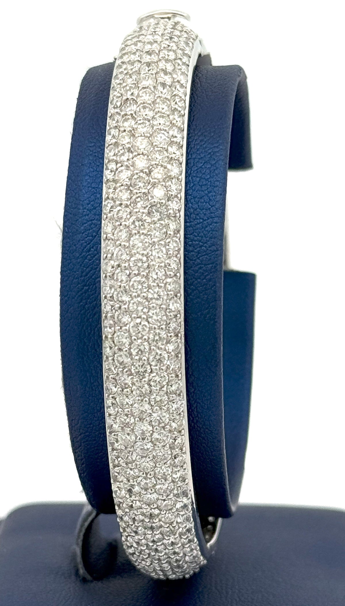 14k White Gold 17.75CT Diamond Bangle Bracelet, 34.6g, 8" wrist, S108265