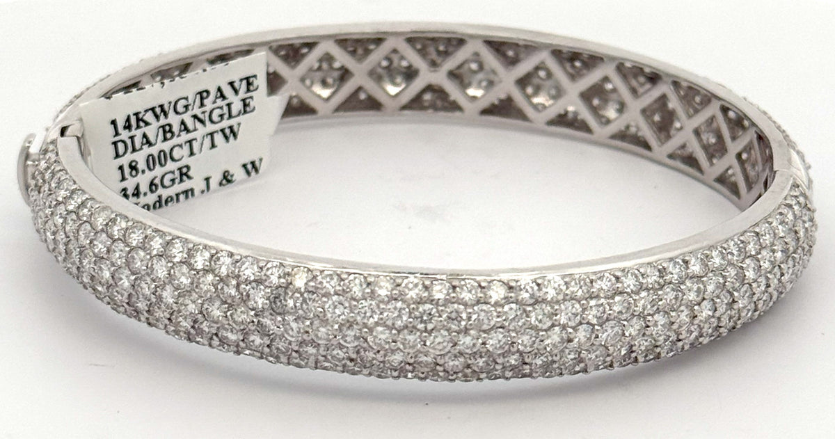 14k White Gold 17.75CT Diamond Bangle Bracelet, 34.6g, 8" wrist, S108265