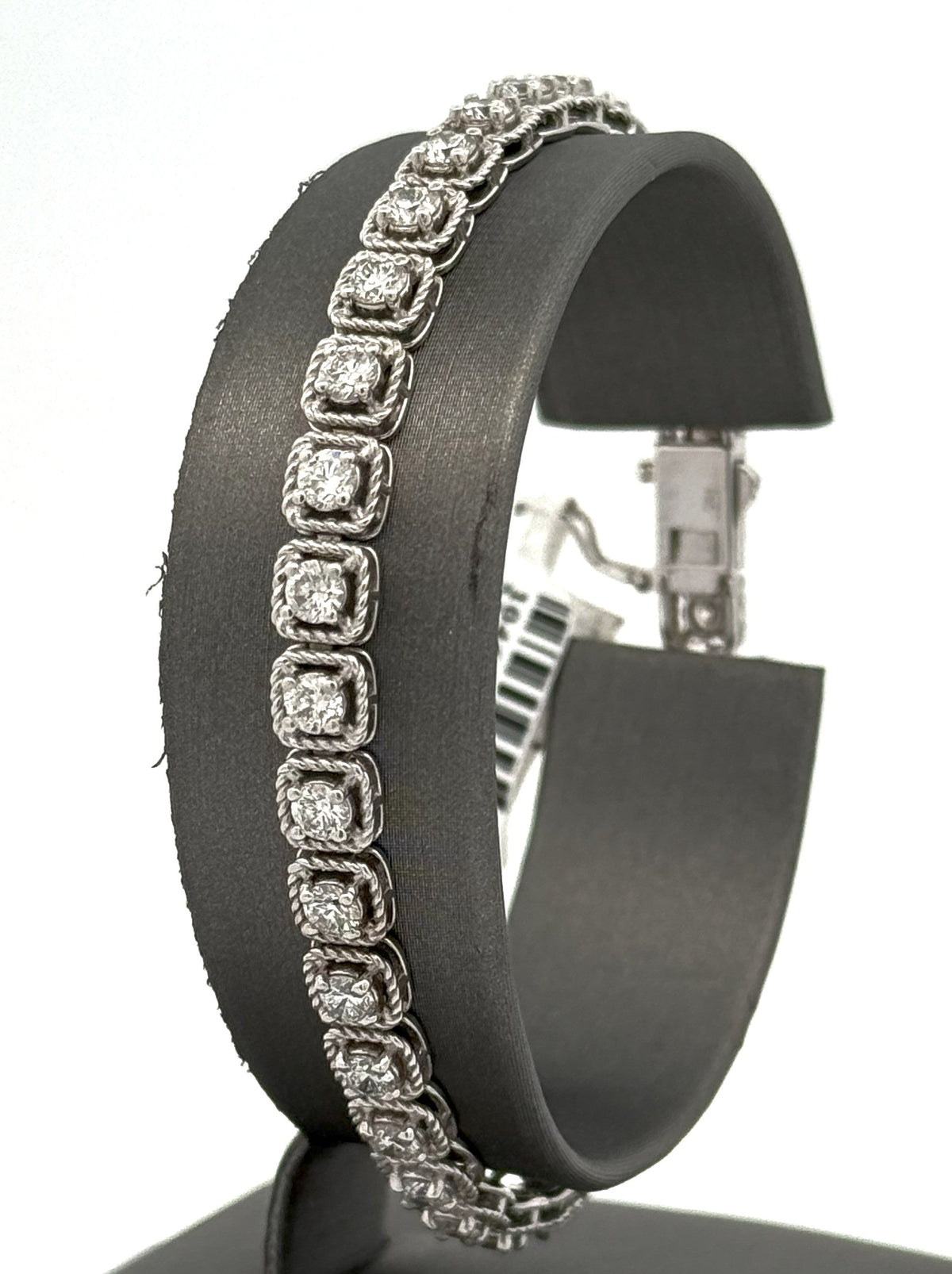 14k White Gold 4.42 CT Diamond Tennis Bracelet, 7", 12.4gm, S104649