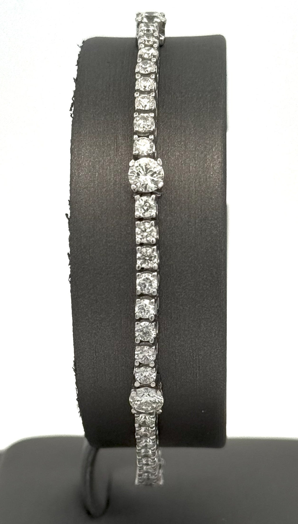 14k White Gold 3.75CT Diamond Tennis Ladies Bracelet, 9.5g, 7", S108538
