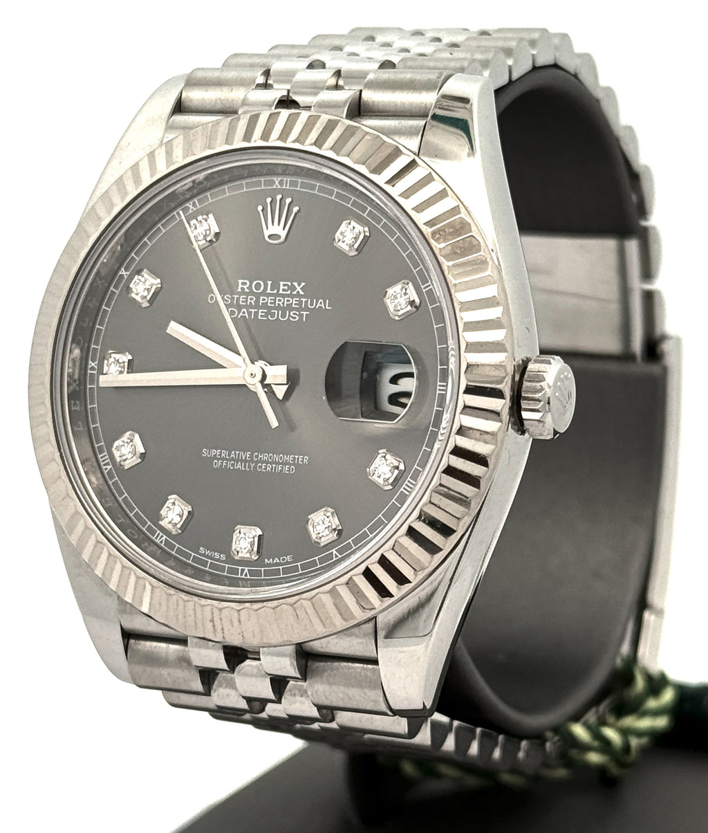 Pre-Owned Rolex Datejust 41mm Stainless Steel Watch 126334 Gold Fluted bezel