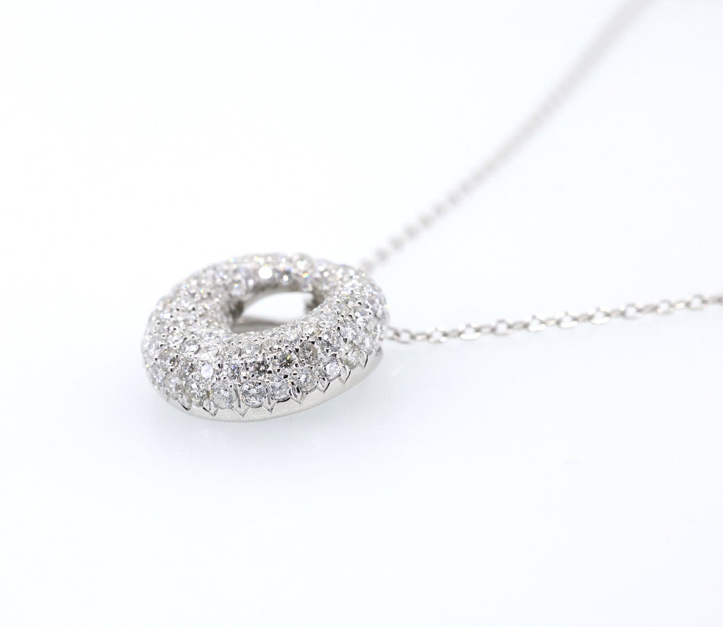 14k White Gold 2.25CT Doughnut Necklace 6.5g, S17107