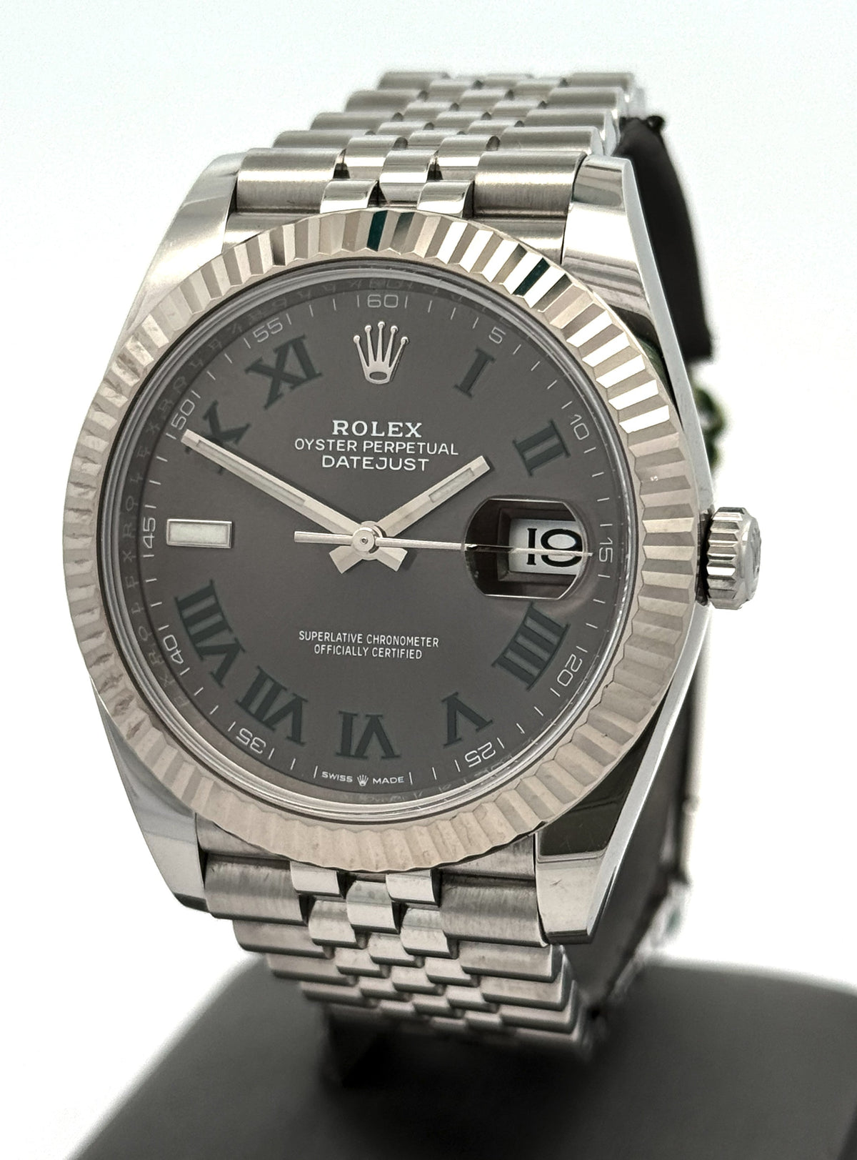 Pre-Owned Rolex Datejust 41mm Stainless Steel Watch 126334 Gold Fluted bezel S16463