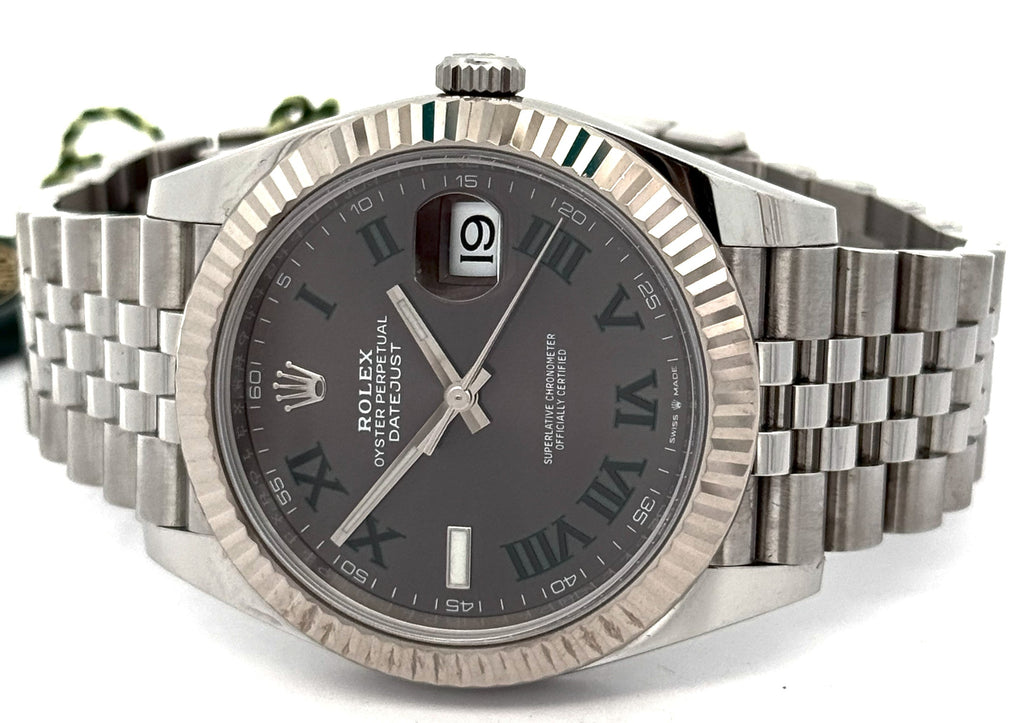Pre-Owned Rolex Datejust 41mm Stainless Steel Watch 126334 Gold Fluted bezel S16463
