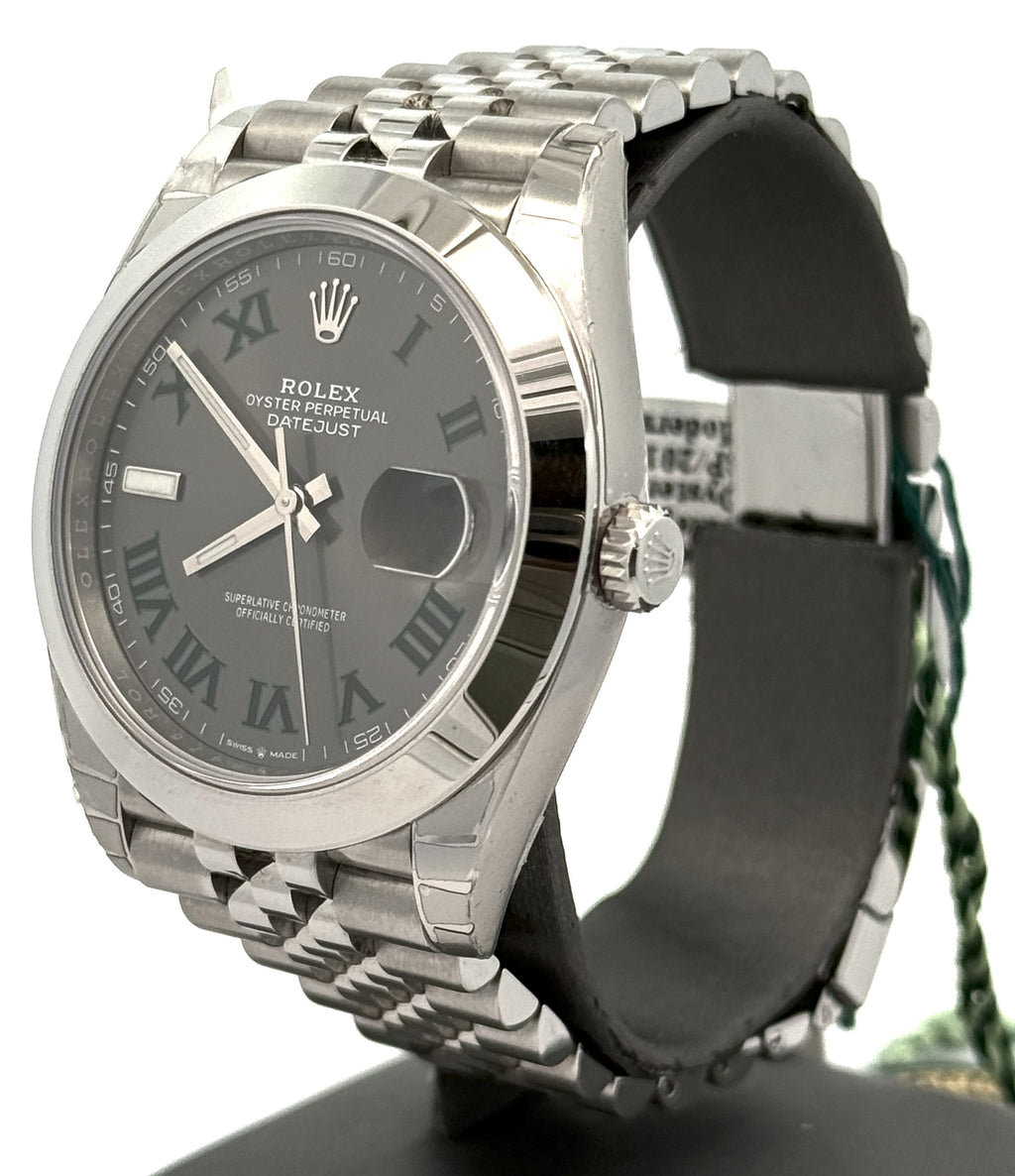 Pre-Owned Rolex Datejust 41mm SS Watch 126300 Smooth bezel, S106464