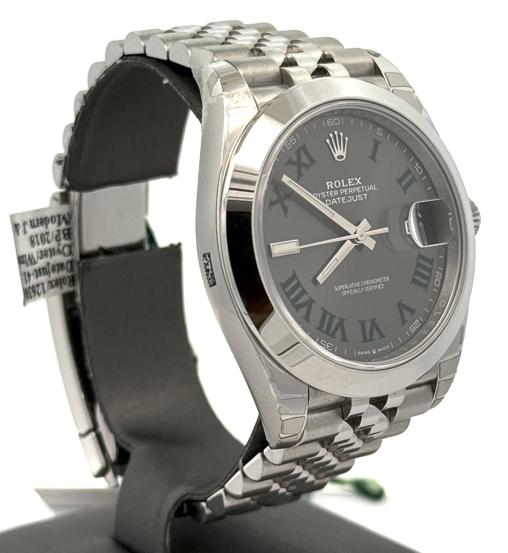 Pre-Owned Rolex Datejust 41mm SS Watch 126300 Smooth bezel, S106464