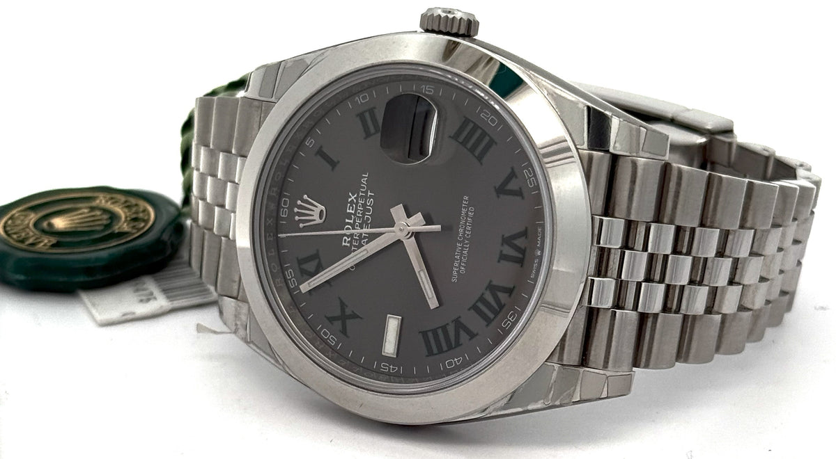 Pre-Owned Rolex Datejust 41mm SS Watch 126300 Smooth bezel, S106464