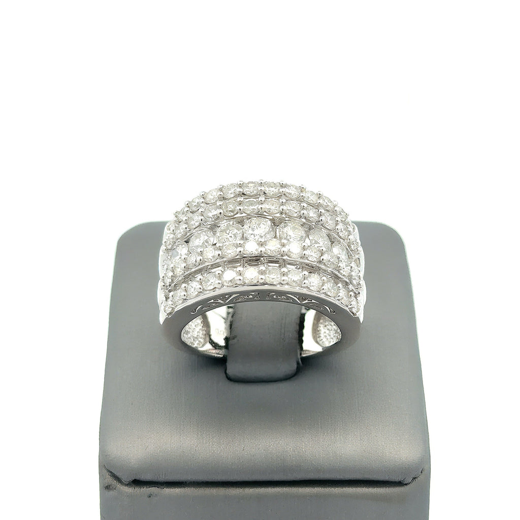 14k White Gold 2.75CT Wide Band Round & Baguette Cut Diamond Ring, S108623