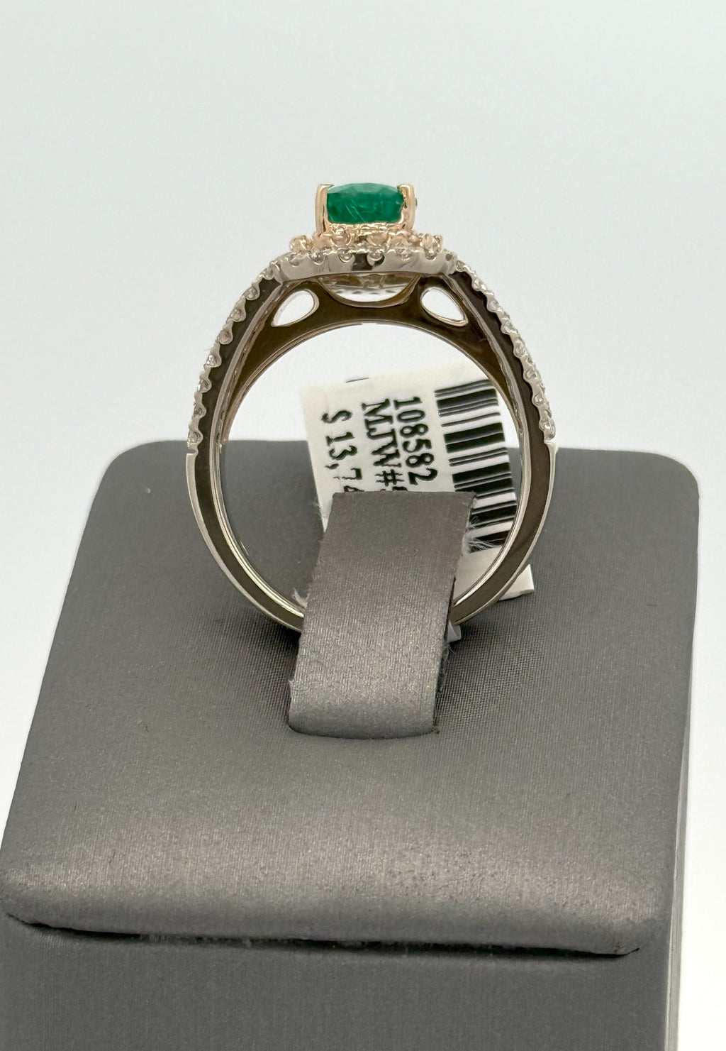 14k Yellow Gold 1.00 CT Green Emerald & 1.25 CT Diamond Ladies Ring, 7.3gm, S108582