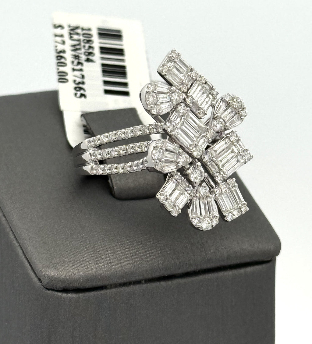 14k White Gold 1.75CT Baguette & Round Cut Diamond Ladies Ring, S108584