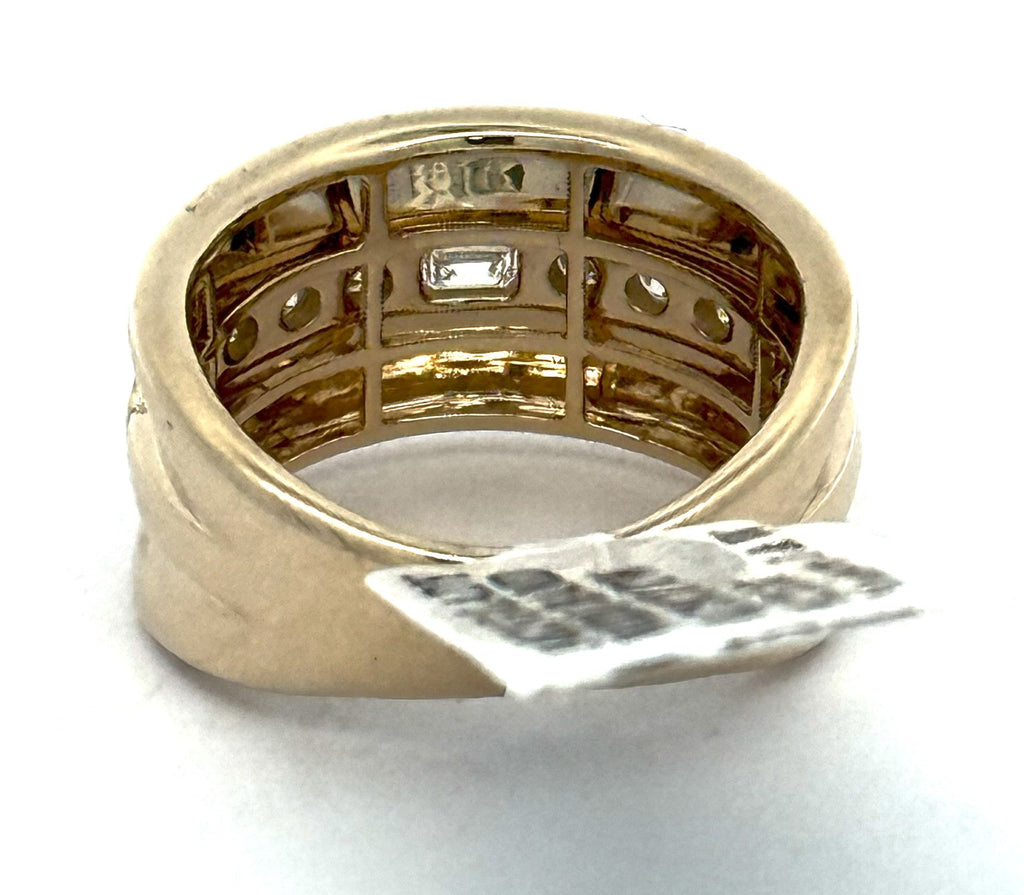 14k Yellow Gold Ladies 0.50 CT Diamond Ring, 6.2gm, Size 7.25, S108578