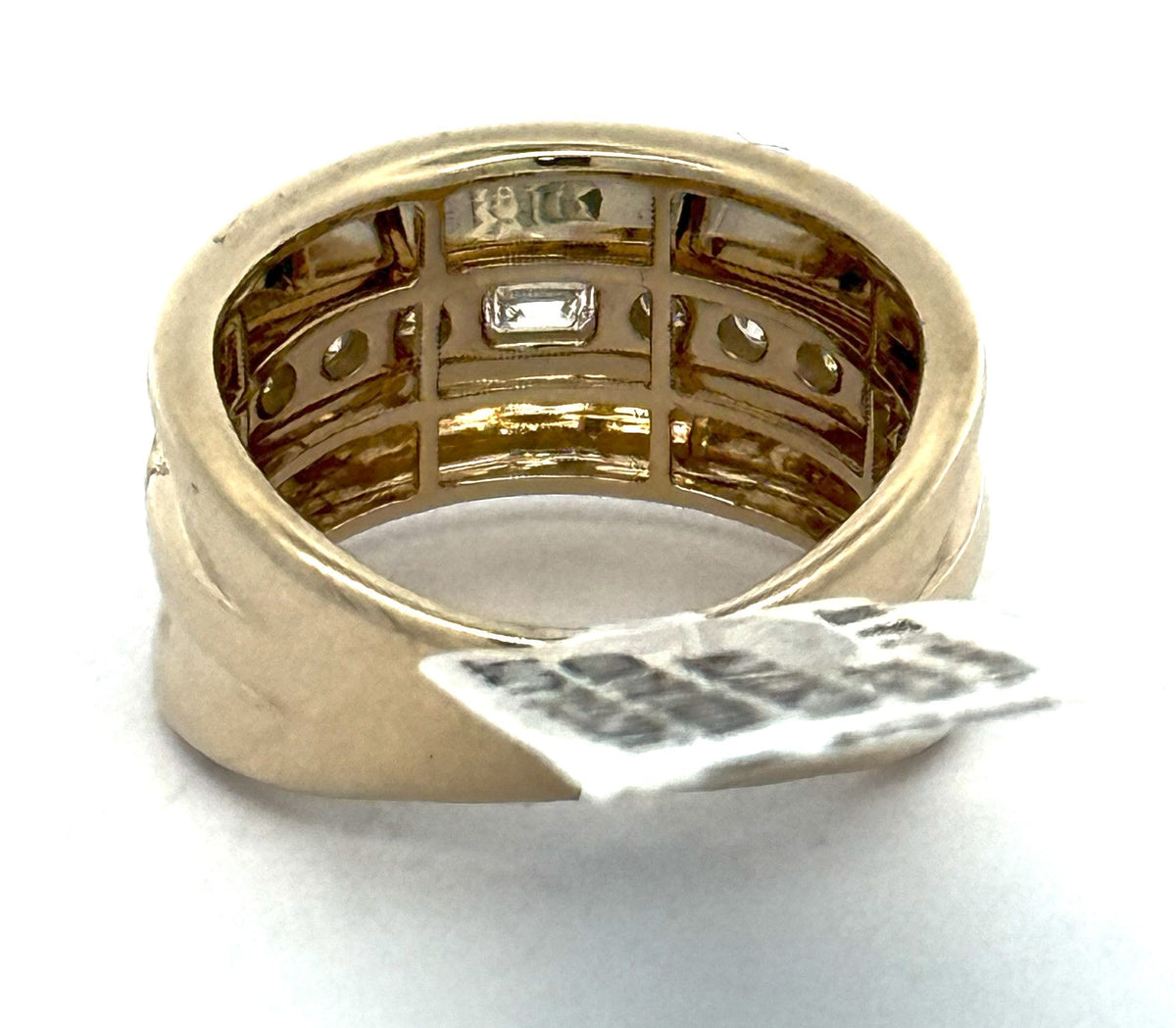 14k Yellow Gold Ladies 0.50 CT Diamond Ring, 6.2gm, Size 7.25, S108578