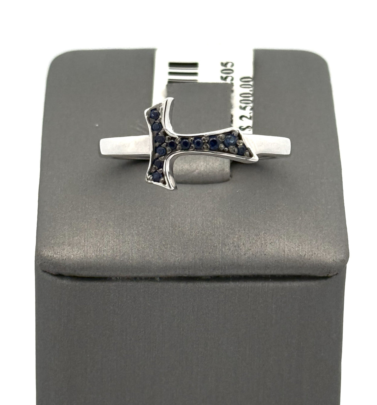 18k White Gold 0.14CT Sapphire Humilis Aqua Sign Ring, 4.4g, Size 9.25, S107290