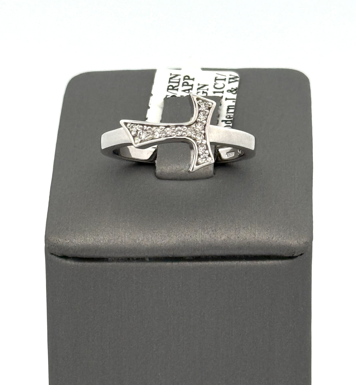 18k White Gold 0.11CT Diamonds Humilis Aere Sign Ring, 4.2g, Size 7.75, S107291
