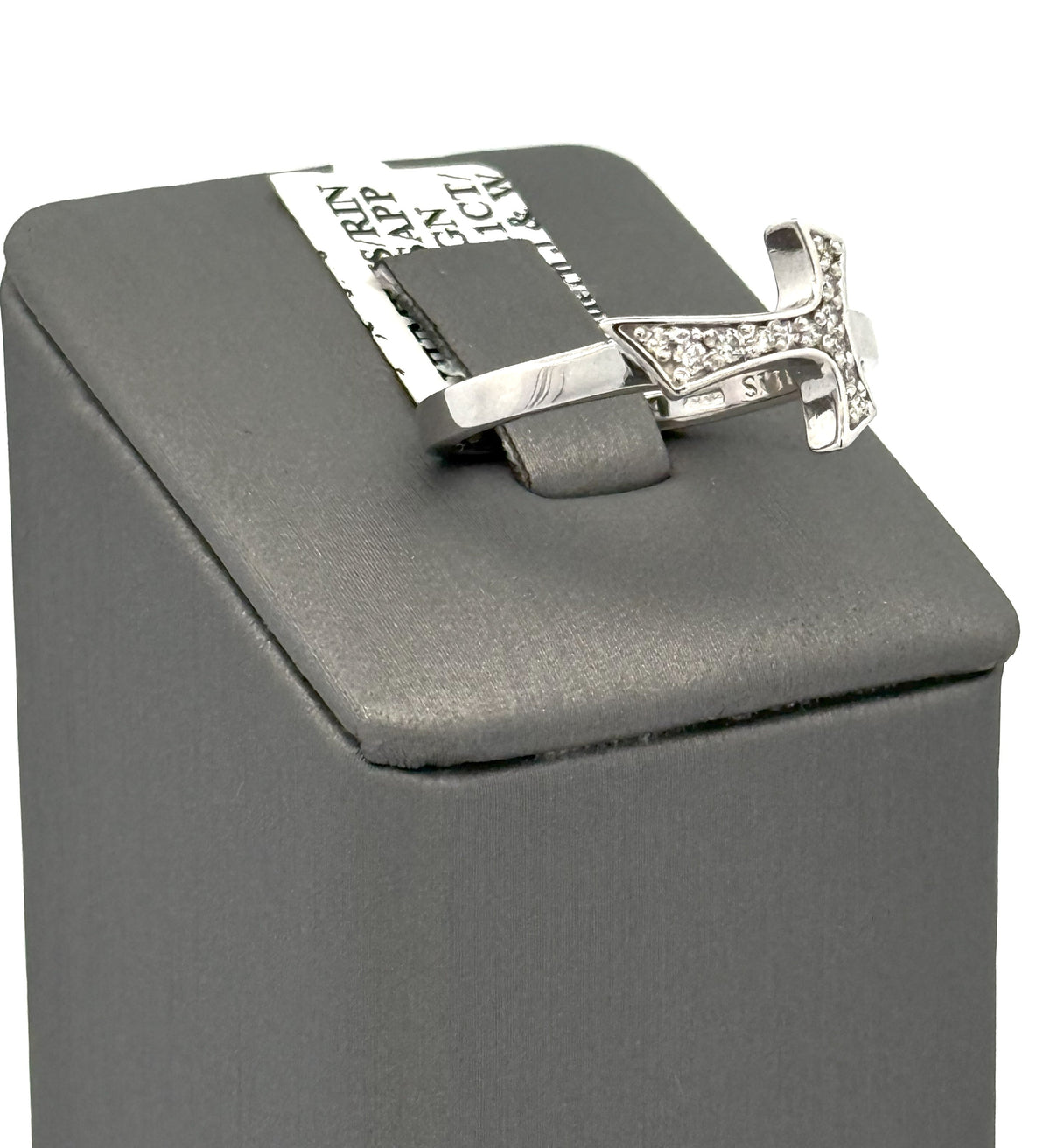 18k White Gold 0.11CT Diamonds Humilis Aere Sign Ring, 4.2g, Size 7.75, S107291