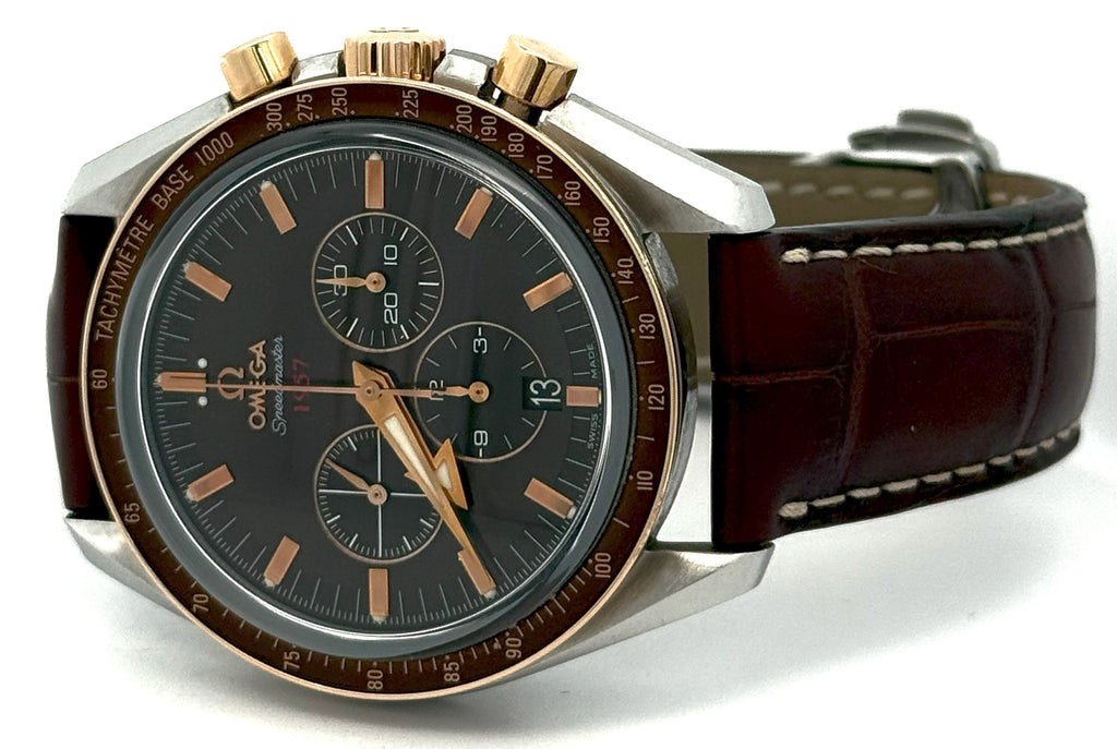 Omega Speedmaster Broad Arrow 42mm Watch 321.93.42.50.13.001 (Pre-owned) Box/Card