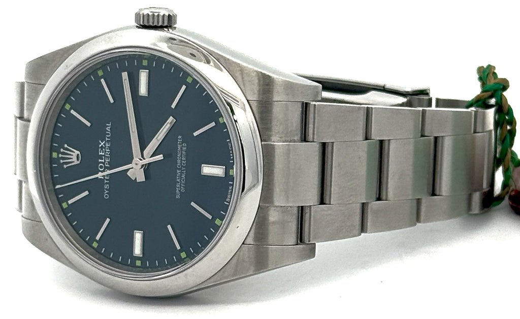 Pre-Owned Rolex Oyster Perpetual 39mm Stainless Steel Watch 114300 S107265