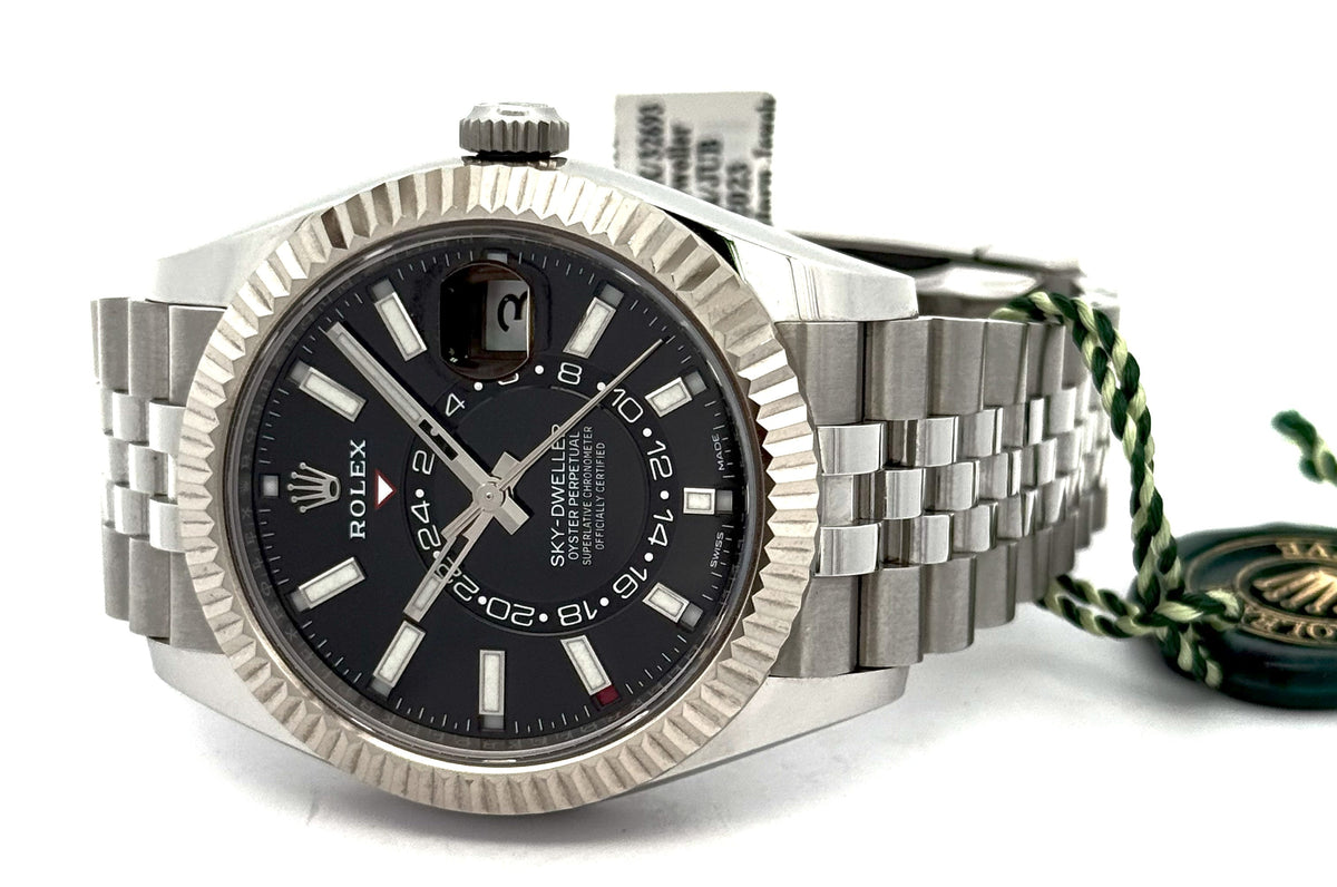 Pre-owned Rolex 326934 Sky-Dweller - 42mm Stainless Steel, S16668