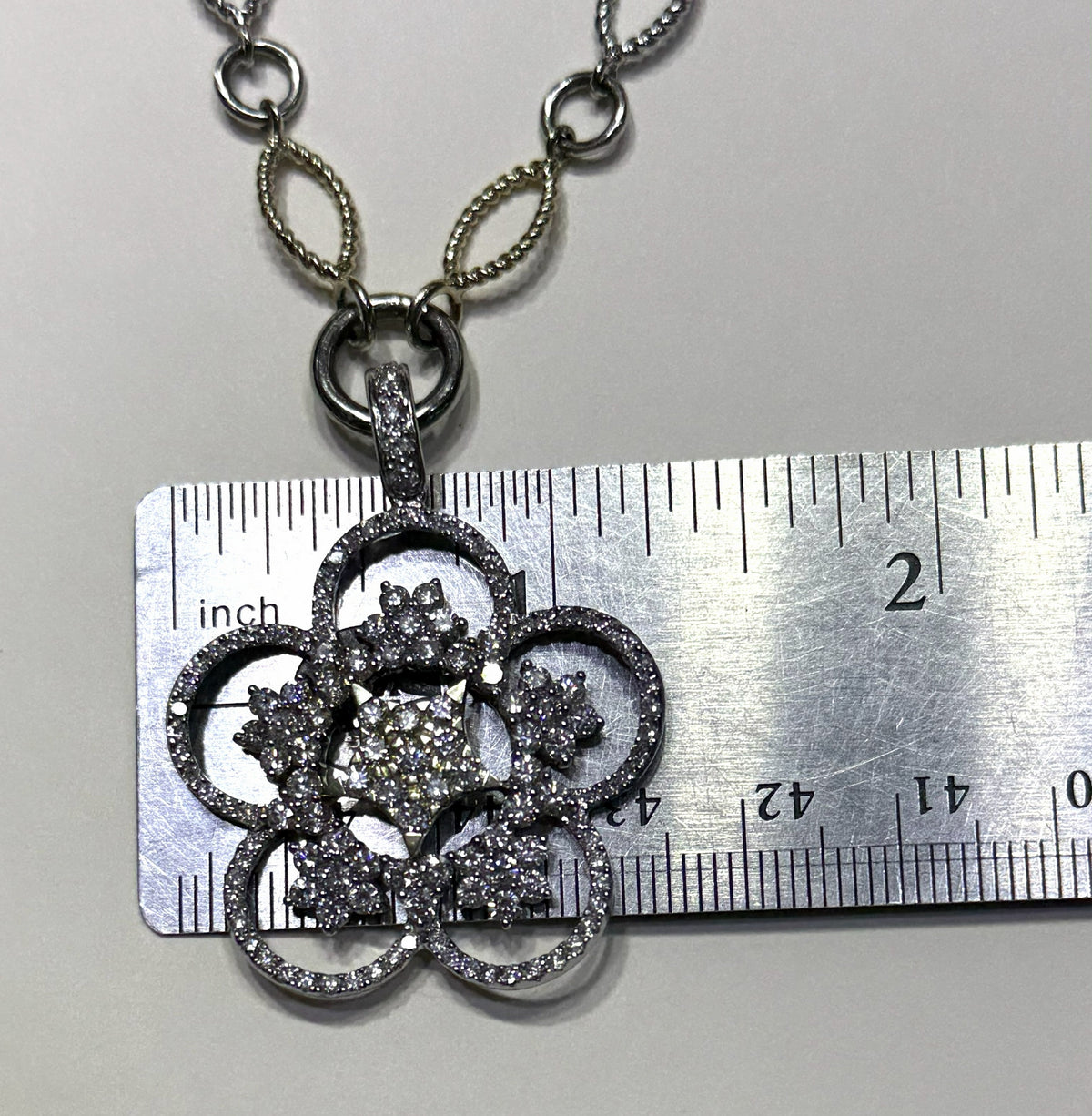 14k White & Yellow Gold Flower Diamond Pendant Necklace, 22.8g