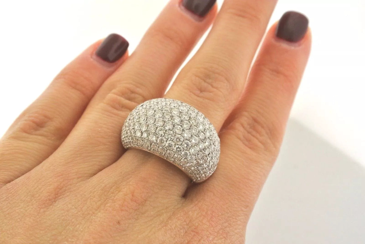 18k White Gold 5.45 CT Diamond Fancy Ladies Ring, 14.9gm, Size 6.75, S104601