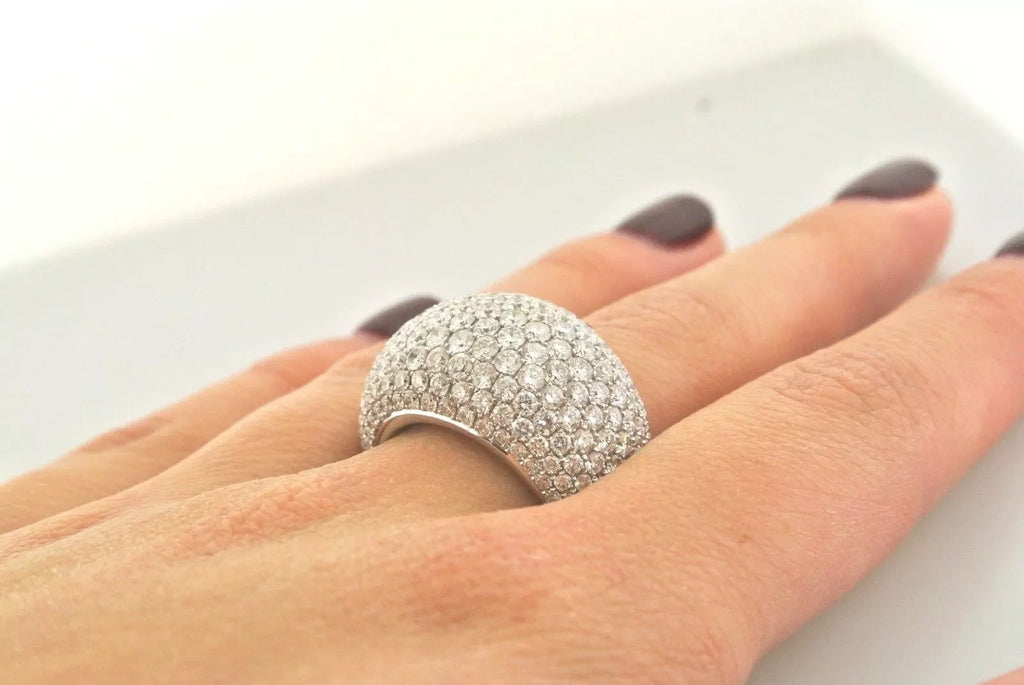 18k White Gold 5.45 CT Diamond Fancy Ladies Ring, 14.9gm, Size 6.75, S104601