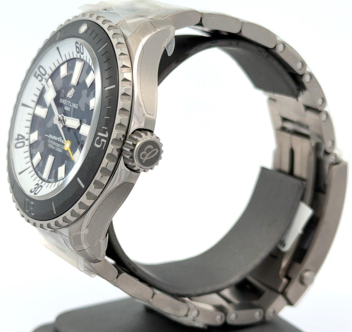 Breitling  Superocean Automatic 46 Super Diver Titanium Men's E10379351B1E1 BNIB