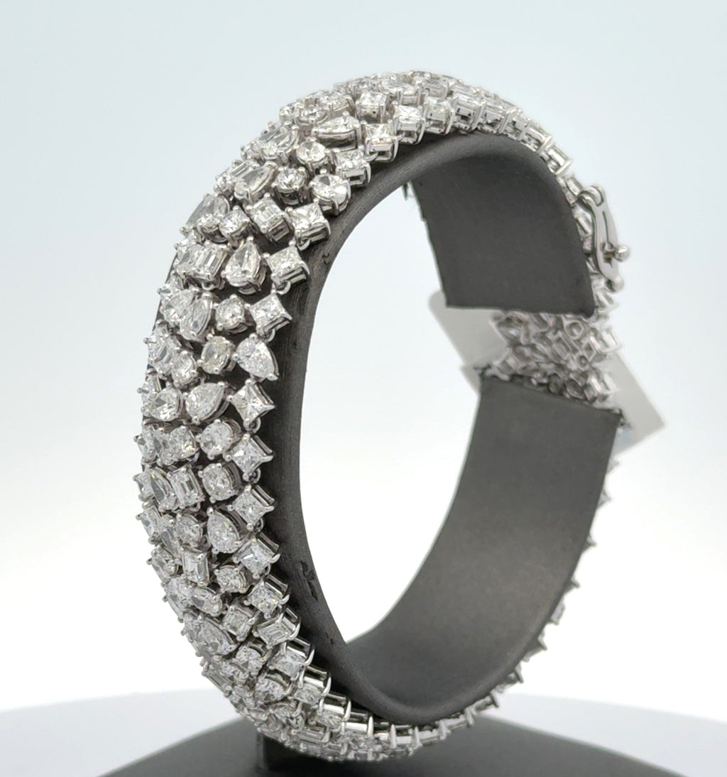 14k White Gold 21.5CT Diamond Bangle Bracelet, 35.7g, 8'',S108264