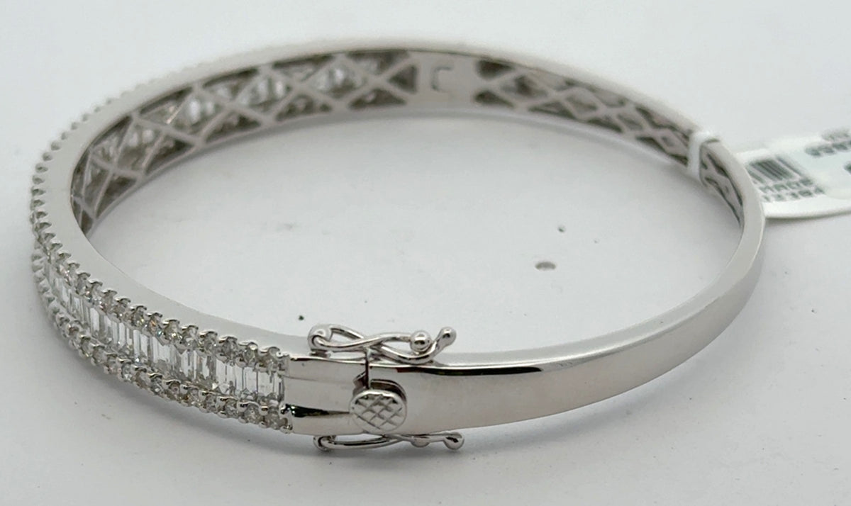 14k  White Gold 5.25CT Diamond Ladies Bangle Bracelet, 14.5gm, S108318