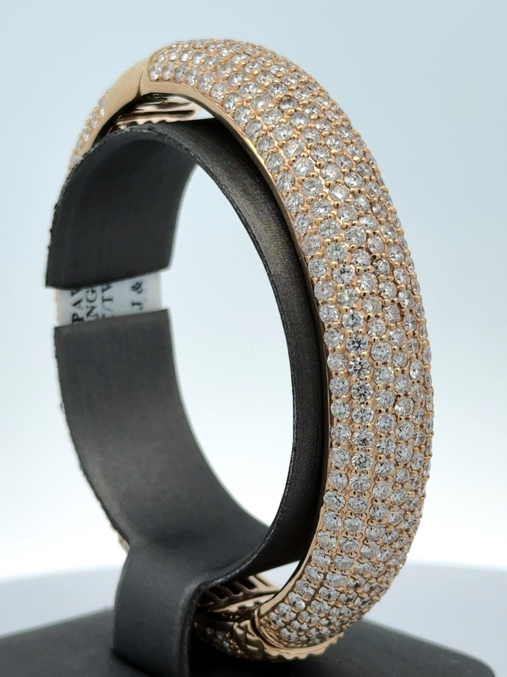 14k Yellow Gold 25.00CT Diamond Bangle Bracelet, 68.6g, 7'', S108378