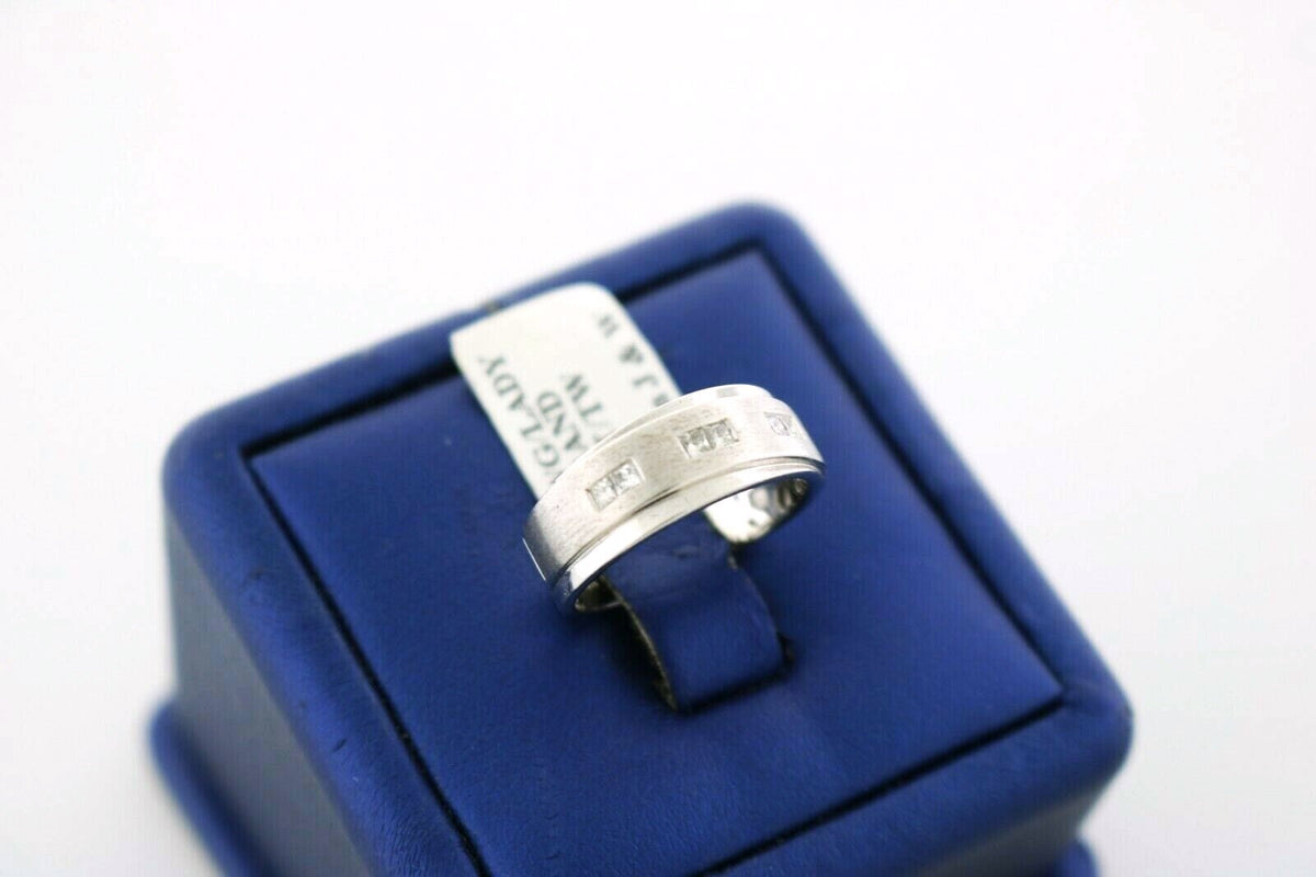 10k White Gold 0.30 CT Diamond Wedding Band, 3.6gm, S101134
