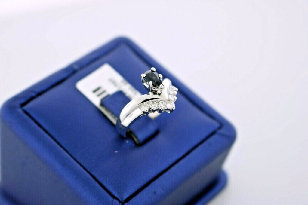 14k White Gold 0.75 CT Diamond & Sapphire Ladies Ring, 4.4gm, Size 6, S104199
