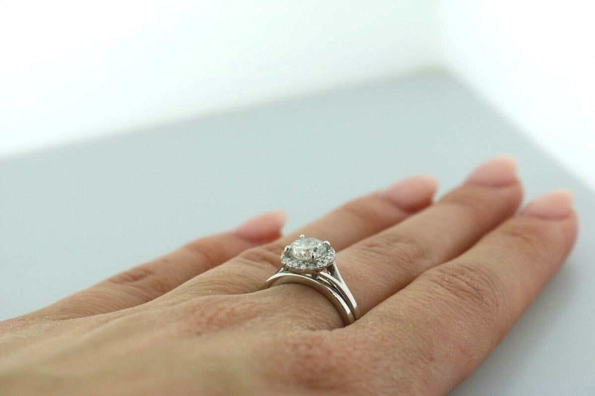 14k White Gold 1.50 CT Halo Diamond Engagement Set, 3.5gm, Size 6