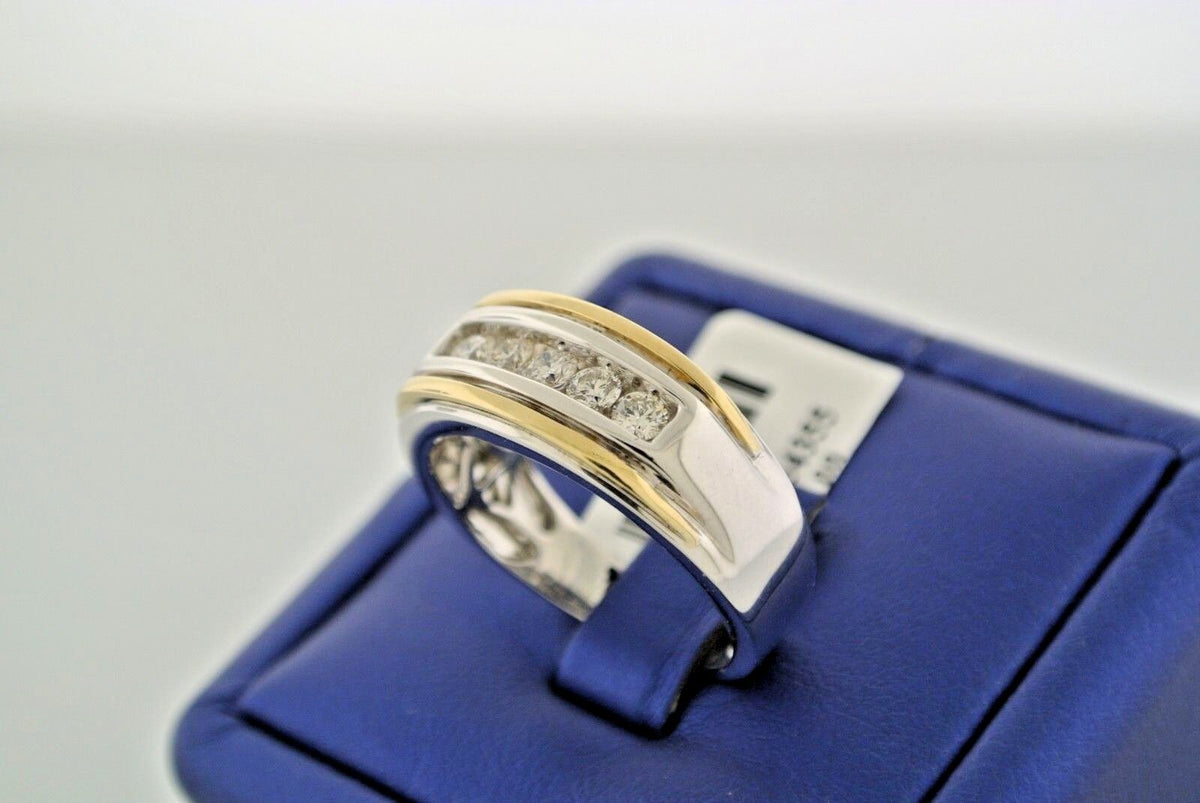 10k Two Tone Gold 0.75 CT Diamond Men's Band, 7.2gm, Size 10