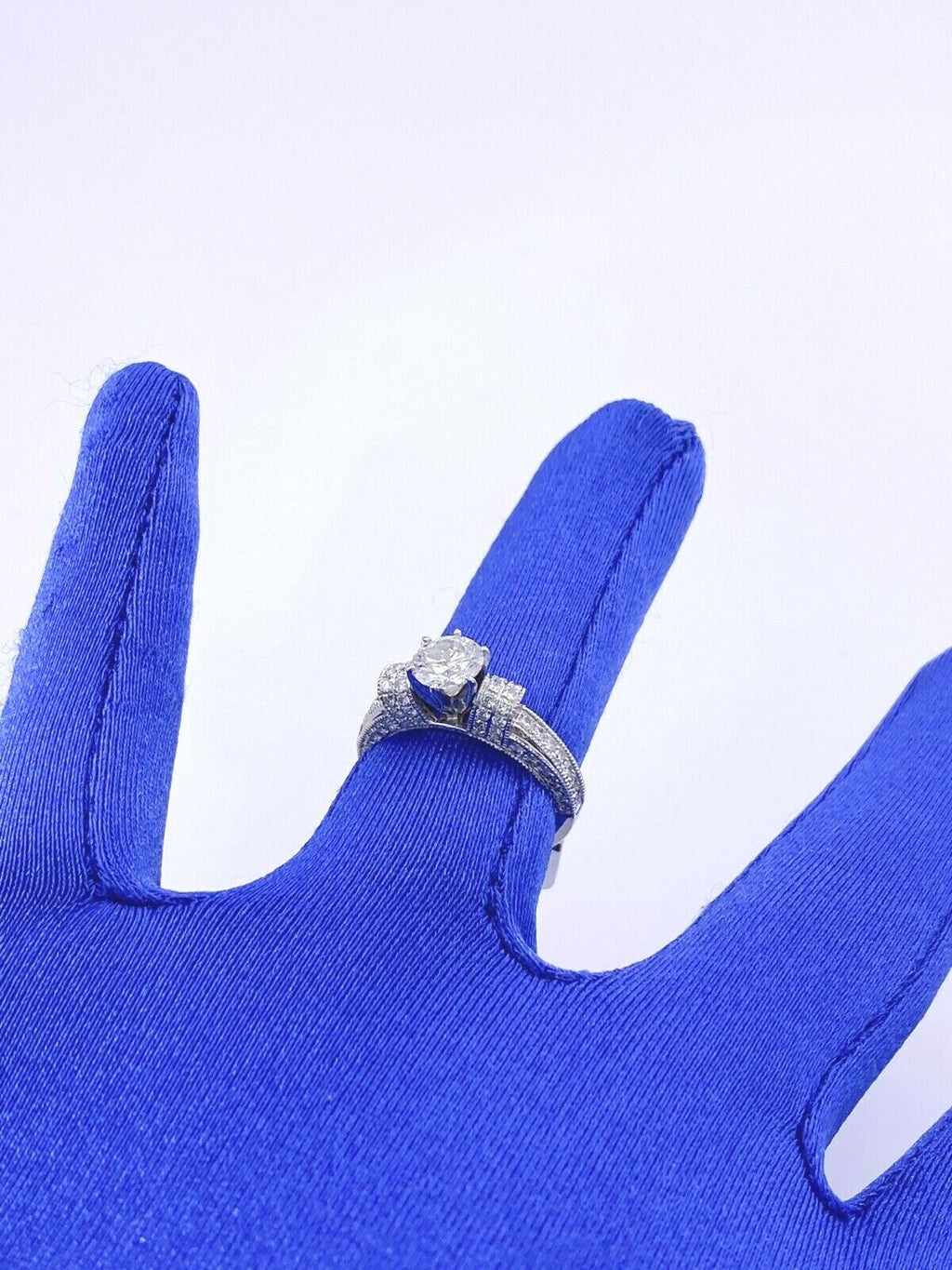 14k White Gold 1.60 CT Diamond Engagement Ring, 3.9gm, Size 6.25